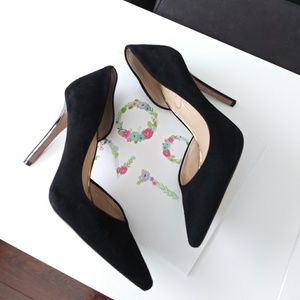 Jesicca Simpson Claudette suede Pumps.